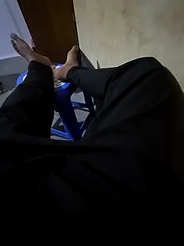 SHARIF12123 online show from April 2026 08:31:01 AM