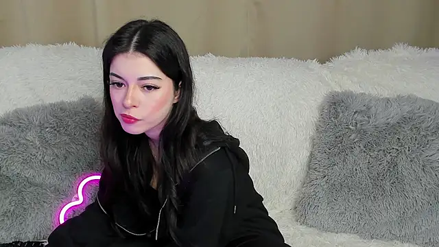 Snapshot of LisaColee chatting on June 2026 08:13:02 PM LisaColee online show from June 2026 08:13:02 PM