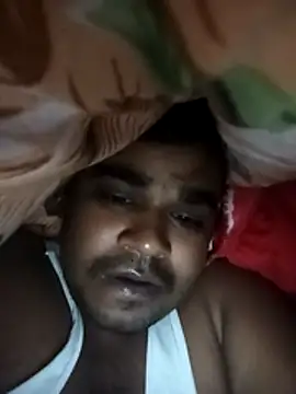 Snapshot of ahannaskar228 chatting on December 2025 06:04:01 PM ahannaskar228 online show from December 2025 06:04:01 PM