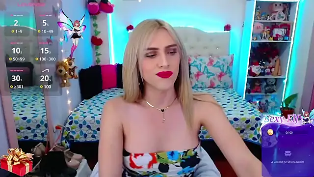 Snapshot of golden_girl01 chatting on December 2024 11:45:01 PM golden girl01 online show from December 2024 11:45:01 PM