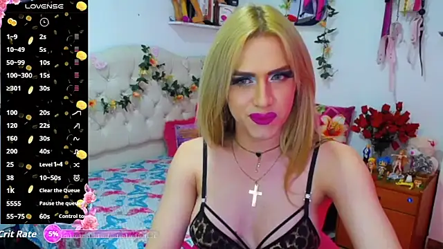 Snapshot of golden_girl01 chatting on December 2025 06:57:02 PM golden girl01 online show from December 2025 06:57:02 PM