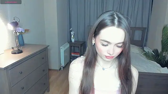 YvonneRobes online show from March 2026 08:27:02 PM