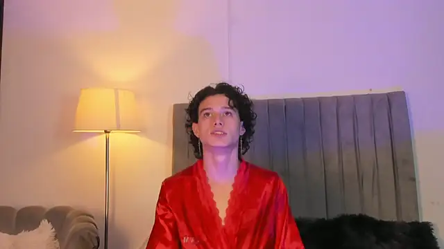 Im Perseo online show from December 2025 08:59:01 PM