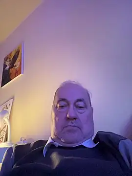 csikar online show from April 2026 05:25:02 PM