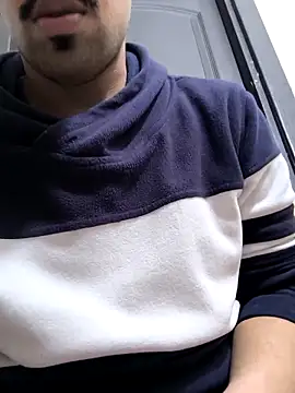 twinkarabboy online show from April 2026 08:00:02 PM