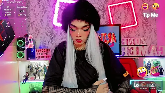 camila vasquez  online show from December 2025 07:53:02 PM