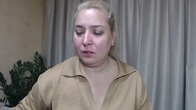 sweetpussy13 online show from October 2025 06:45:01 AM