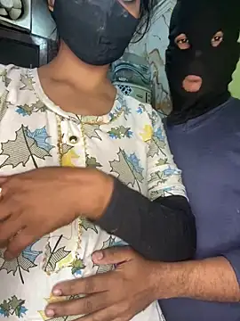 HOT-CUPAL22 online show from December 2025 02:06:02 AM