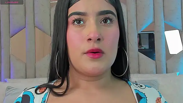 Snapshot of im_ariana_ chatting on May 2026 08:16:02 PM im ariana online show from May 2026 08:16:02 PM