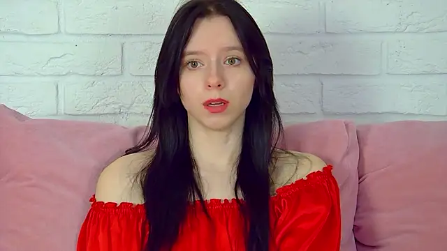 ArinaKubrick online show from April 2026 04:15:02 PM