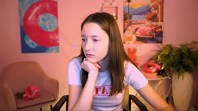 LuluPatterson online show from December 2025 03:57:01 AM