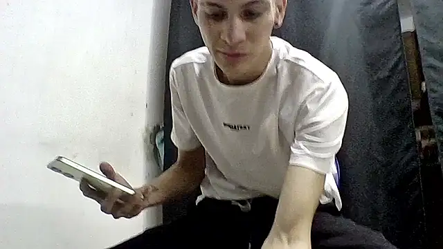 sam hotttt  online show from January 2026 06:38:02 AM