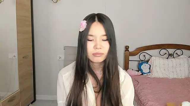 Snapshot of amiya_cute chatting on February 2026 05:17:02 PM amiya cute online show from February 2026 05:17:02 PM