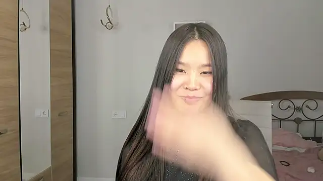 Snapshot of amiya_cute chatting on February 2026 04:14:01 PM amiya cute online show from February 2026 04:14:01 PM