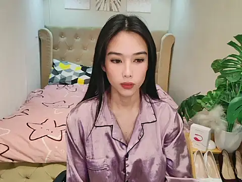 Snapshot of Nirafox chatting on August 2026 01:38:01 AM Nirafox online show from August 2026 01:38:01 AM