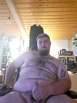 Snapshot of YoursxTruly chatting on June 2026 12:20:02 PM YoursxTruly online show from June 2026 12:20:02 PM
