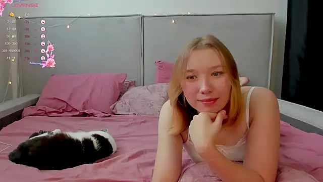 Snapshot of Agatha_Mayson chatting on February 2026 07:08:01 AM Agatha Mayson online show from February 2026 07:08:01 AM