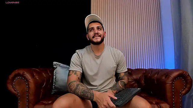 KyleNorth  online show from April 2026 05:53:02 PM