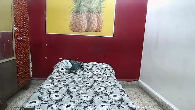 Lovelycouple25 online show from April 2026 08:31:02 AM