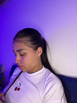 Iam samanthaaa online show from December 2025 04:30:02 AM