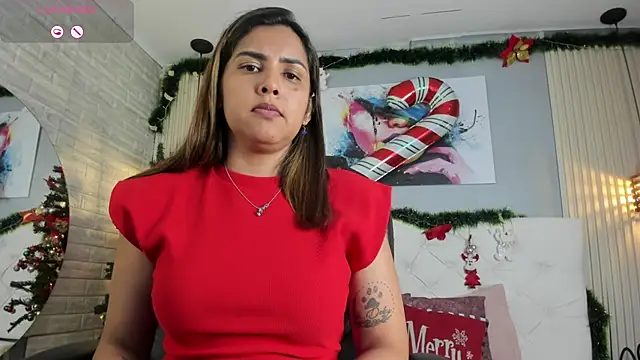 Snapshot of scarletbaker__ chatting on January 2026 07:06:02 PM scarletbaker online show from January 2026 07:06:02 PM