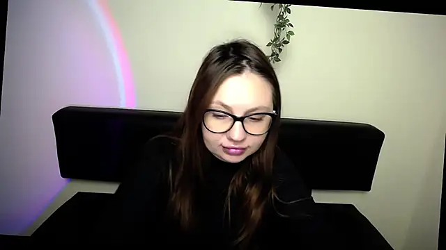 LiliaErmi online show from April 2026 06:16:01 AM