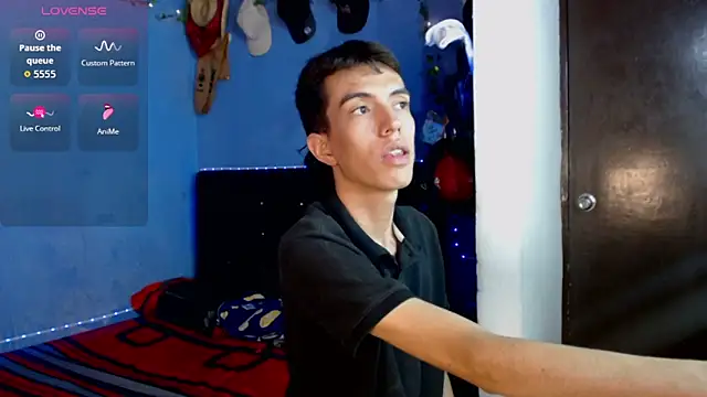 Snapshot of Juan_Gomezz26 chatting on May 2026 04:18:01 AM Juan Gomezz26 online show from May 2026 04:18:01 AM