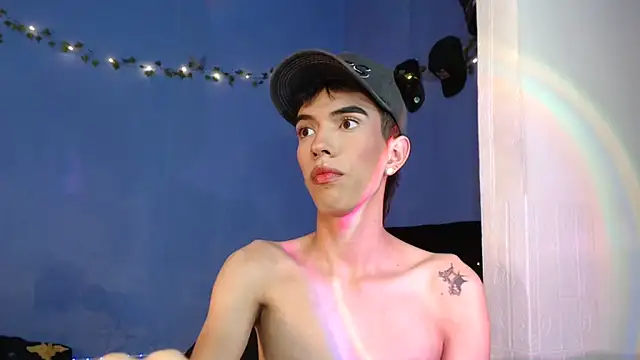 Juan Gomezz26 online show from July 2026 11:20:01 PM