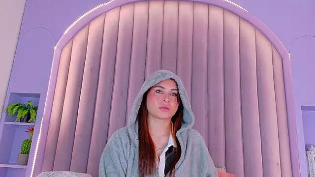 Miia Anderson online show from April 2026 12:30:02 PM