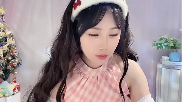 Pinkgirl520 online show from December 2025 01:46:02 AM