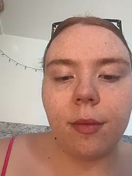 AnnieAinsx online show from March 2026 11:04:01 AM