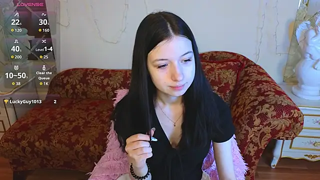 AlicePowells online show from January 2026 05:33:01 AM