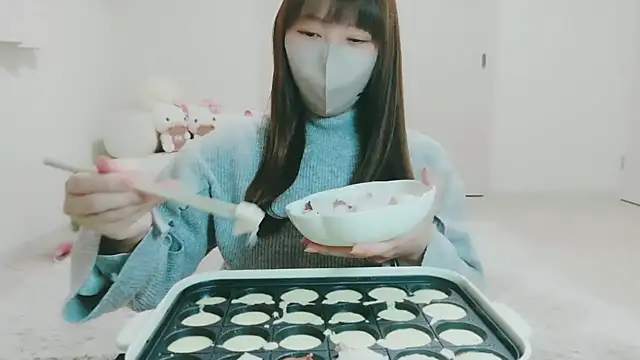 yuyuchan   online show from January 2026 11:58:01 AM