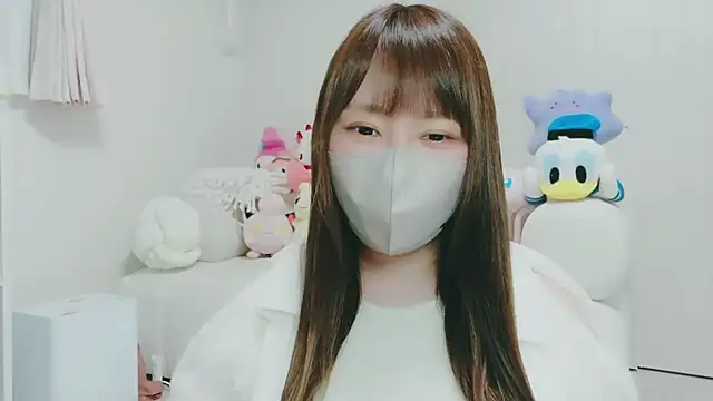 yuyuchan   online show from March 2026 11:03:01 AM