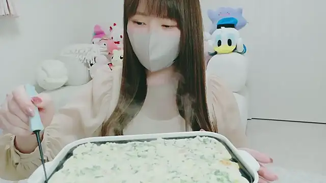 yuyuchan   online show from March 2026 11:16:01 AM