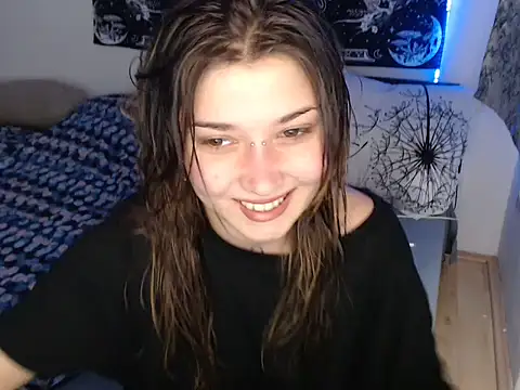 AlienforTwenty online show from January 2026 08:51:02 AM