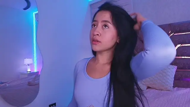Snapshot of sofia_go_ chatting on April 2026 11:59:02 AM sofia go online show from April 2026 11:59:02 AM