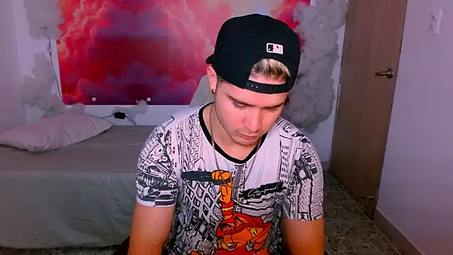 RayanLynxx online show from December 2025 07:20:01 PM