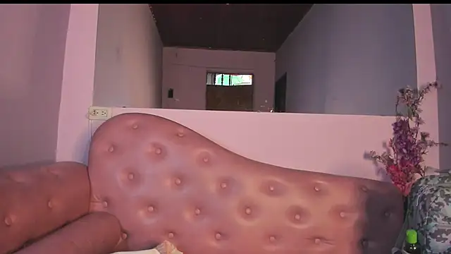 Snapshot of SolTully chatting on January 2026 12:09:02 PM SolTully online show from January 2026 12:09:02 PM