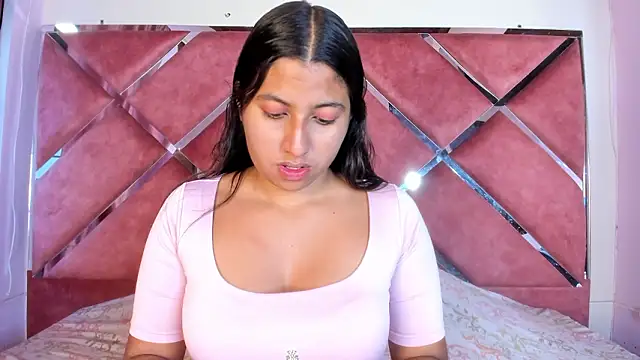 Snapshot of SolTully chatting on February 2026 12:28:02 PM SolTully online show from February 2026 12:28:02 PM