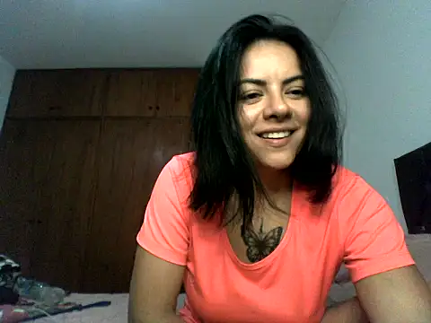 luluclark69 online show from April 2026 02:23:01 AM