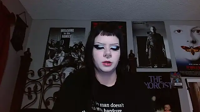 Bettieee Agura online show from March 2026 11:00:01 PM