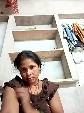 Shreya pandit online show from March 2026 01:05:01 AM