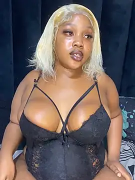 THICKBARBIE32 online show from June 2026 08:09:02 AM