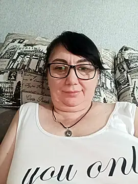 MariSwan222 online show from July 2026 02:43:01 PM