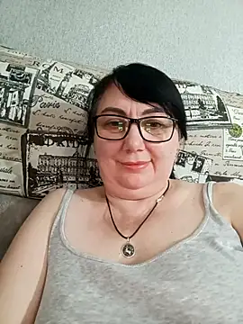 MariSwan222 online show from July 2026 01:47:01 PM