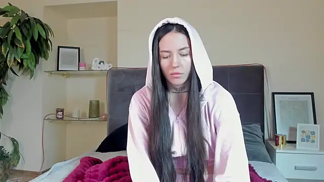 AdrianaCult online show from February 2026 06:17:01 AM