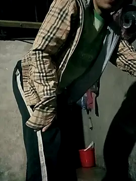 Andrea-688 online show from December 2025 09:52:02 PM