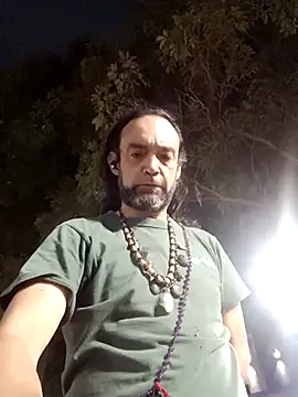 Snapshot of vladopen chatting on December 2025 11:56:01 PM vladopen online show from December 2025 11:56:01 PM