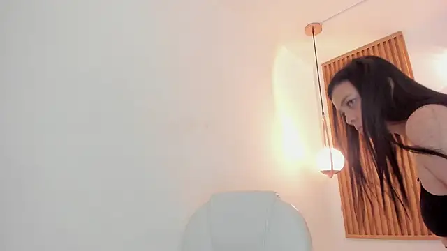 lia quinn online show from January 2026 10:30:01 AM